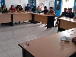 Pjs Kades Desa Talang Sawah Meminta masyarakat Dan Lembaga Yang Ada Di Desa Mendukung Pembangunan Di Desa Talang Sawah