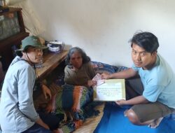 Pemdes Bukit Menyan Distribusi BLT-DD Tahap III Kepada 12 KPM